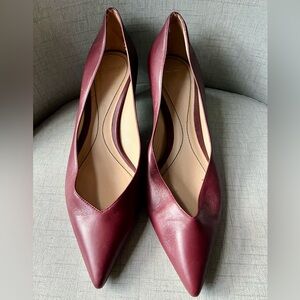Giorgio Armani kitten heels. Size 39.